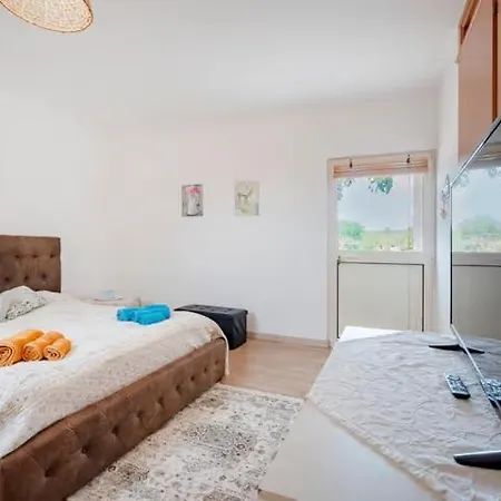 Matrimoniale Con Bagno בית הארחה 3*